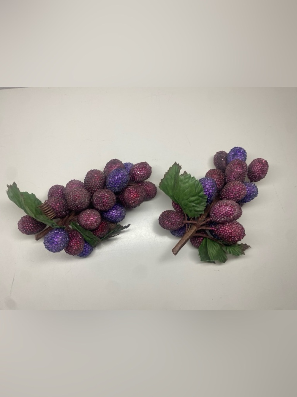 Pier 1 Imports Vtg Beaded Grape Cluster Bunch Set of 2 Purple Decor Fruit